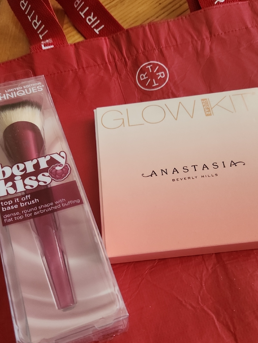 Anastasia Beverly Hills Peach Ombre Glow Kit Palette
